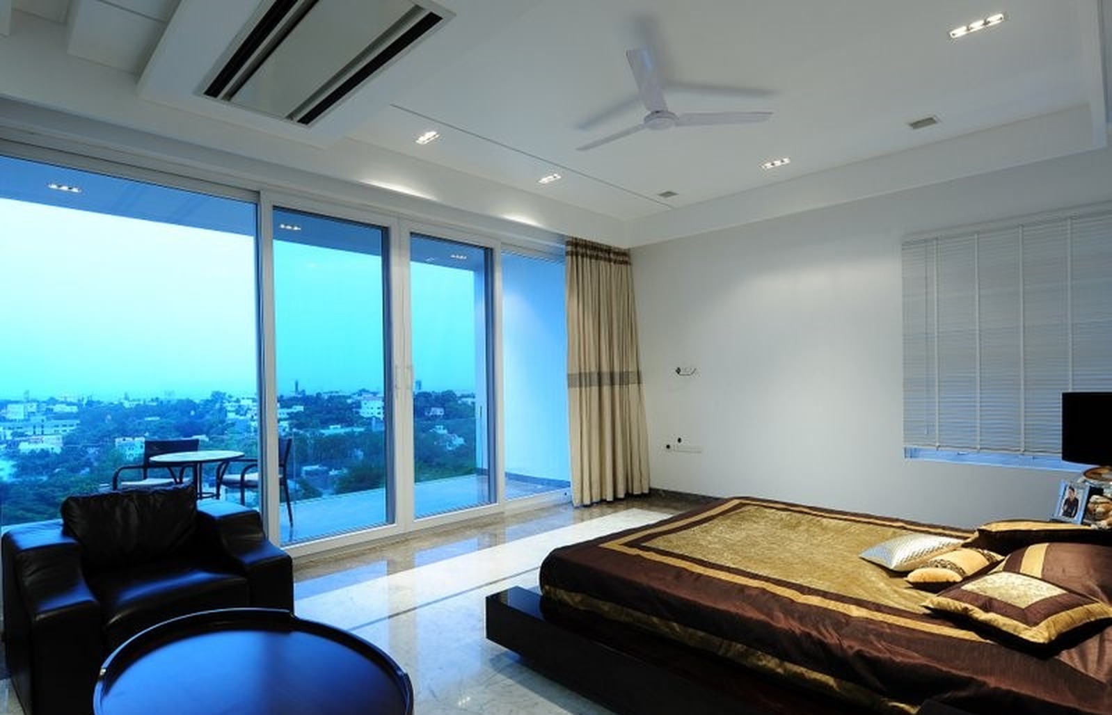 Sliding Doors & Windows